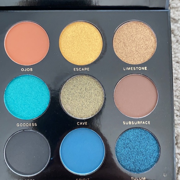 Hipdot Cenote Eyeshadow Palette - Picture 3 of 5